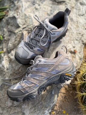 Merrell Women's Moab Ventilator 2 Hiking Shoes